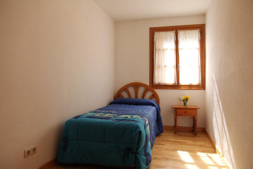 Apartamentos Los Tilos Benasque Bilik gambar